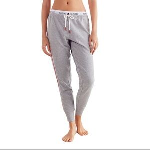 Tommy Hilfiger Womens Gray Logo Jogger Pants Size Medium Comfy Athleisure